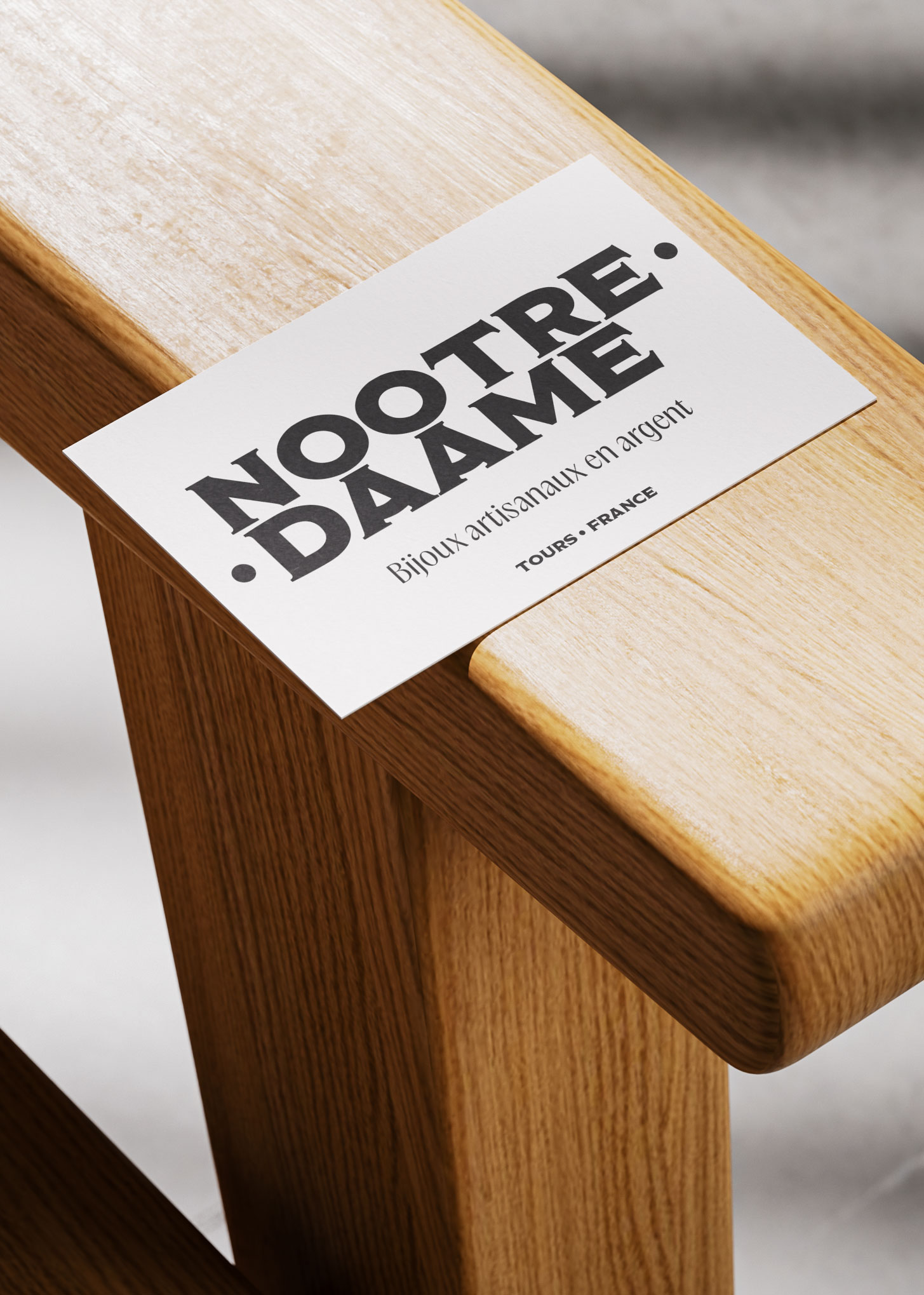 NOOTRE•DAAME fabrique des bijoux artisanaux en argent à Tours